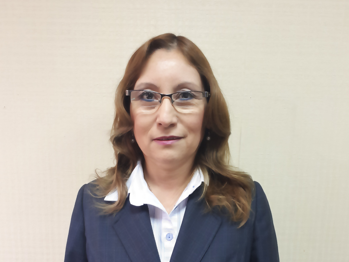 VERÓNICA DEL ROSARIO SALAZAR RAMÍREZ